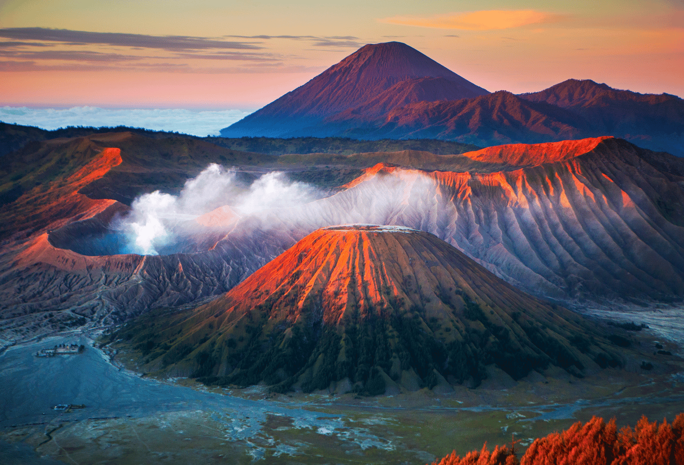 BROMO SUNRISE AND IJEN CRATER TOUR (3D 2N)