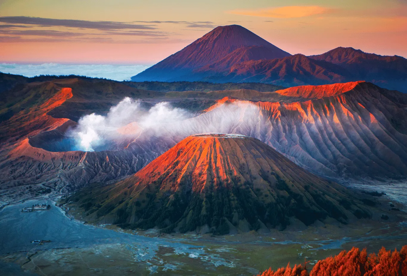 BROMO SUNRISE AND IJEN CRATER TOUR (3D 2N)